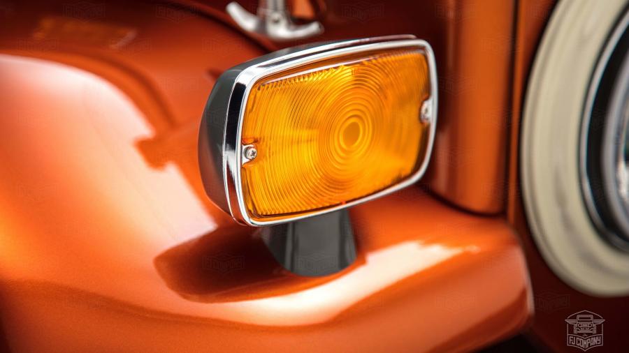 Детали экстерьера Toyota Land Cruiser (FJ40) 1972 года  (фото 38 из 49)